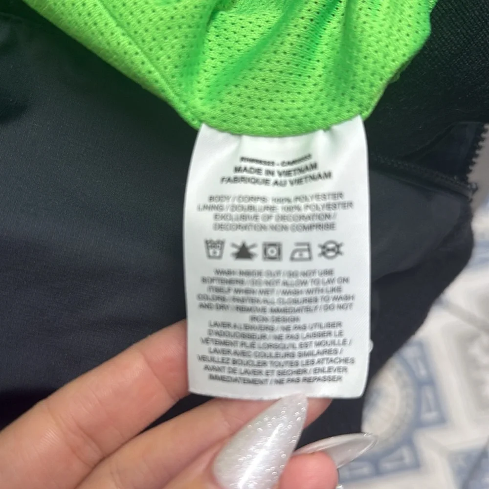 NIKE Athleisure Green Activewear Jackets